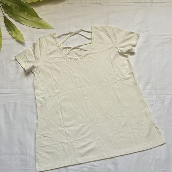 ⭐️nwt ALONG FIT Short-Sleeved T-Shirt Open Side Design⭐️ - Picture 10 of 12